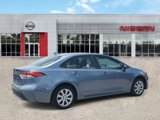 Used 2022 Toyota Corolla LE image 3