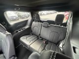New 2025 Chrysler Pacifica Select image 3