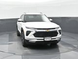New 2025 Chevrolet TrailBlazer LT w/ Convenience Package image 3
