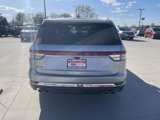 Used 2023 Lincoln Aviator Reserve w/ Equipment Group 201A image 5