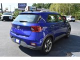 Used 2022 Hyundai Venue SEL image 5