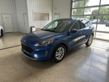 Used 2022 Ford Escape SE image 2