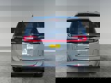 Used 2023 Chrysler Pacifica Touring-L image 4