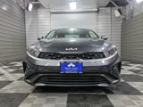 Used 2022 Kia Forte LXS w/ LXS Technology Package image 3