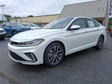 New 2025 Volkswagen Jetta SE image 2