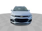 Used 2022 Chevrolet Trax LT w/ LT Convenience Package image 3