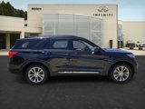 Used 2022 Ford Explorer XLT w/ Equipment Group 202A image 3