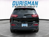 Used 2018 Jeep Cherokee Latitude Plus image 5