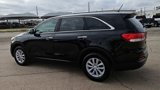 Used 2018 Kia Sorento L image 6