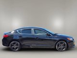 Used 2013 Acura ILX w/ Technology Package image 4
