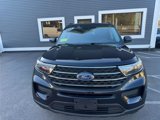 Used 2022 Ford Explorer XLT image 2