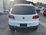 Used 2016 Volkswagen Tiguan S image 4
