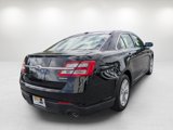 Used 2017 Ford Taurus SE image 5