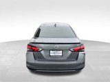 Used 2020 Nissan Versa SR w/ Convenience Package image 6