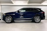 New 2026 Jaguar F-PACE R-Dynamic S image 3