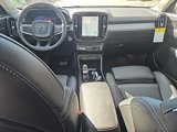 Used 2025 Volvo XC40 B5 Plus w/ Protection Package Premier image 3