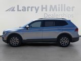 Used 2019 Volkswagen Tiguan SE w/ Panoramic Sunroof Package image 2