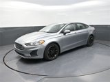 Used 2020 Ford Fusion SE image 3