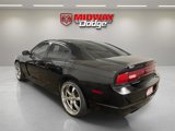 Used 2013 Dodge Charger SE image 3