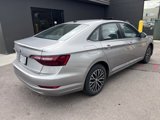 Used 2021 Volkswagen Jetta SE w/ SE Cold Weather Package image 2