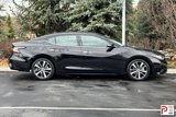 Used 2023 Nissan Maxima SV image 3