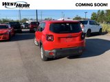 Used 2023 Jeep Renegade Latitude image 3