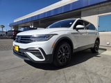 Used 2024 Volkswagen Tiguan SE image 2