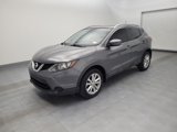Used 2017 Nissan Rogue Sport SV image 2