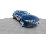 Used 2018 Jaguar XE Premium image 2