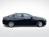 Used 2023 Chevrolet Malibu LS image 2