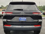 Used 2022 Jeep Grand Cherokee Limited image 6