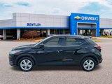 Used 2021 Nissan Kicks S image 2