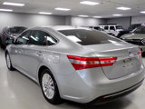 Used 2015 Toyota Avalon Limited image 2