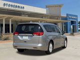 Used 2017 Chrysler Pacifica LX image 5