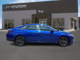 Used 2023 Hyundai Elantra SEL image 3