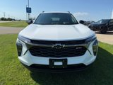 New 2025 Chevrolet Trax RS w/ Sunroof Package image 2
