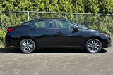 Used 2021 Nissan Versa SV image 3