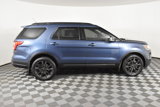 Used 2018 Ford Explorer XLT image 5