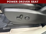Used 2021 Chrysler Pacifica Touring-L image 5
