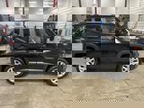 Used 2017 Jeep Renegade Latitude w/ Popular Equipment Group image 4
