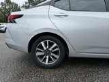Used 2023 Nissan Versa SV image 6