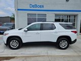 Used 2021 Chevrolet Traverse LT image 2