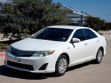 Used 2014 Toyota Camry LE image 2
