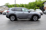 Used 2021 Nissan Rogue SV image 4