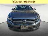 Used 2023 Volkswagen Jetta SE image 4