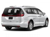 Used 2023 Chrysler Pacifica Touring-L image 5