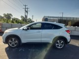 Used 2017 Honda HR-V EX image 2