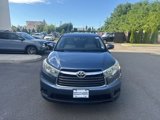 Used 2016 Toyota Highlander LE image 2
