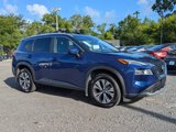 Used 2022 Nissan Rogue SV image 2