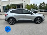 Used 2022 Ford Escape SE w/ SE Sport Appearance Package image 2